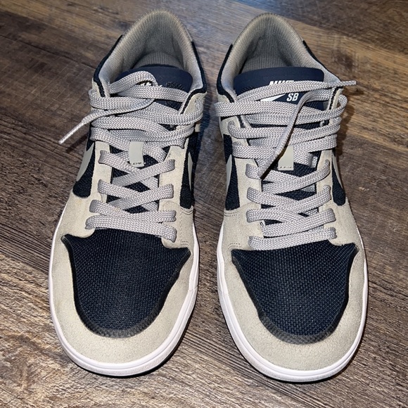 SB Dunk Low Elite 'Grey Obsidian' - Picture 5 of 15